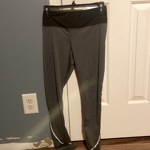 Reebok medium leggings